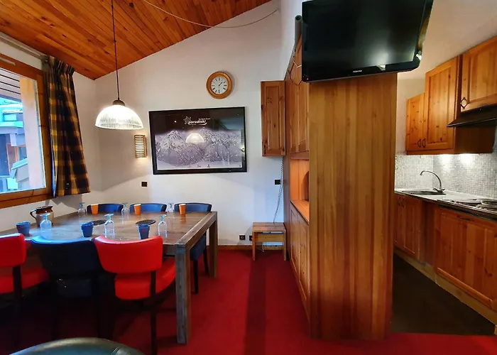 Apartment Duplex 6 Pers Avec Balcon Aux Coches, Proche Pistes Et Commerces - Fr-1-353-5 La Plagne